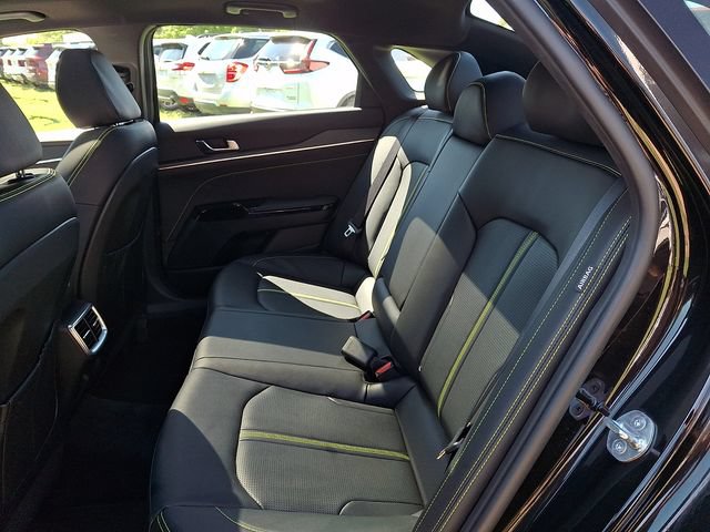 Certified 2025 Kia K5 GT FWD image 9