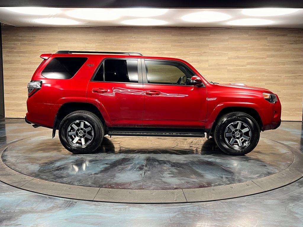 Used 2023 Toyota 4Runner TRD Off-Road Premium image 9