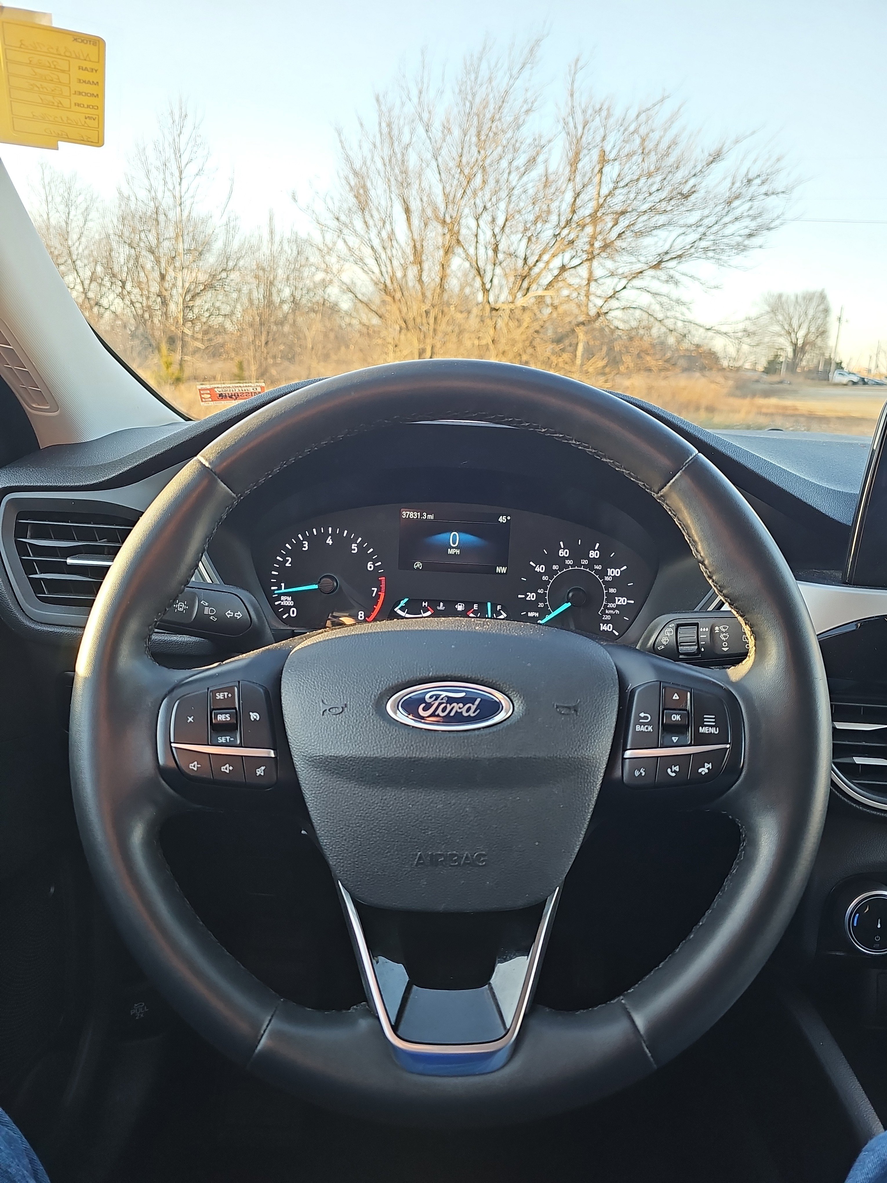 Used 2022 Ford Escape SE w/ SE Sport Appearance Package image 21