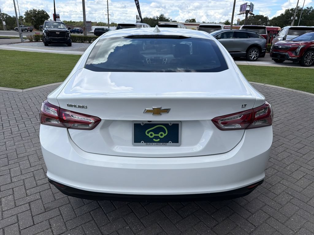 Certified 2022 Chevrolet Malibu LT w/ Leather Package FWD image 5