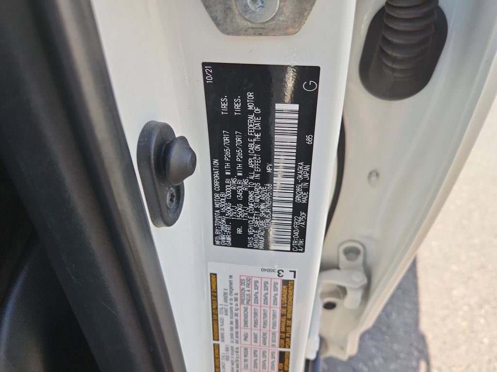 Used 2022 Toyota 4Runner SR5 AWD/4WD image 20