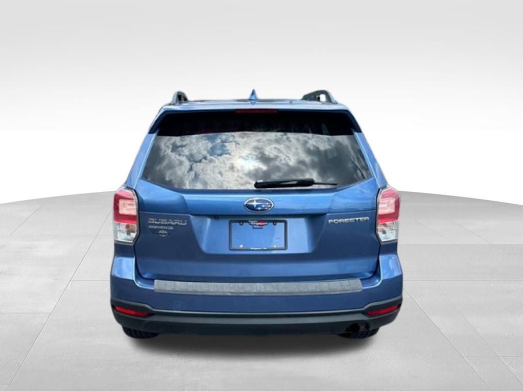 Used 2018 Subaru Forester 2.5i Premium AWD/4WD image 5