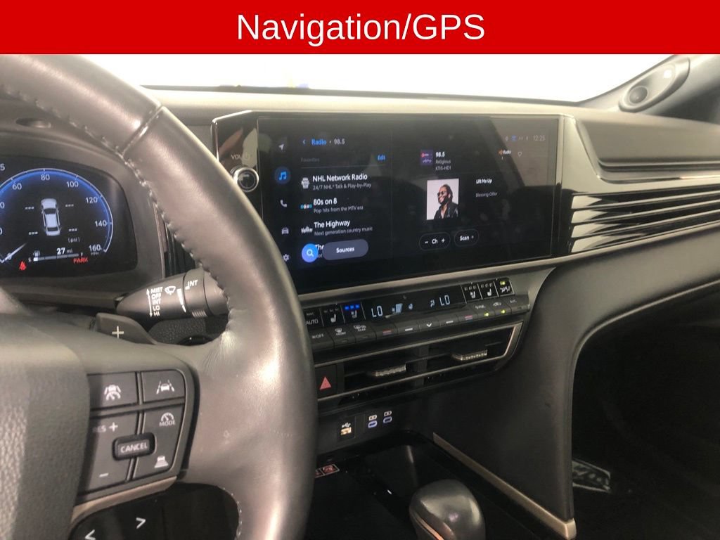 Used 2025 Toyota Camry XSE w/ Premium Plus Package AWD/4WD image 3