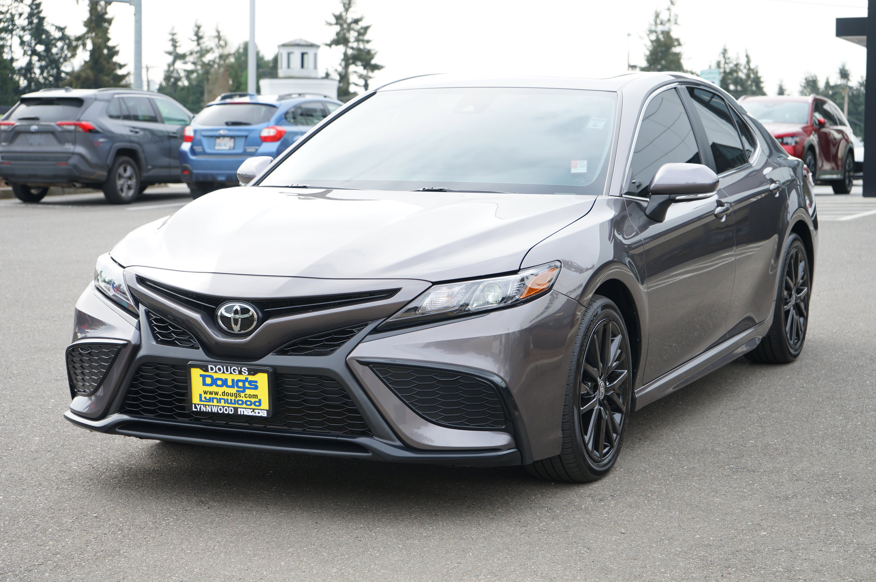 Used 2023 Toyota Camry SE AWD/4WD image 9
