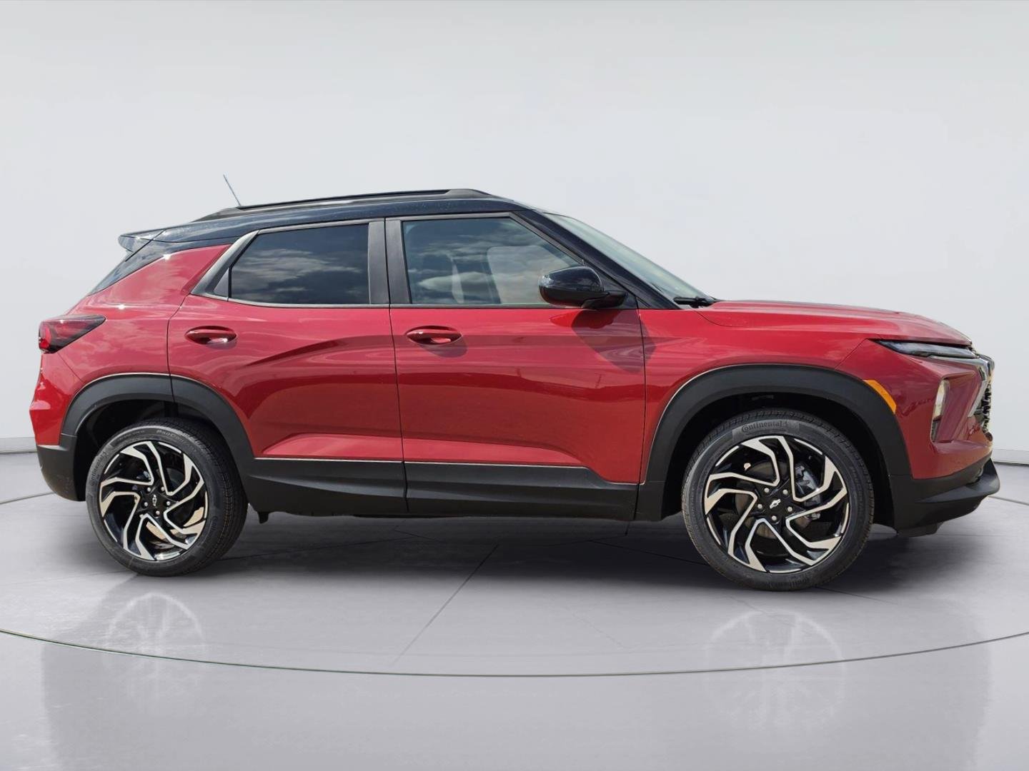 New 2026 Chevrolet TrailBlazer RS w/ Convenience Package FWD image 4