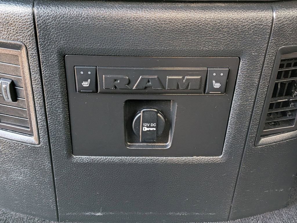 Certified 2016 RAM 1500 Limited image 29