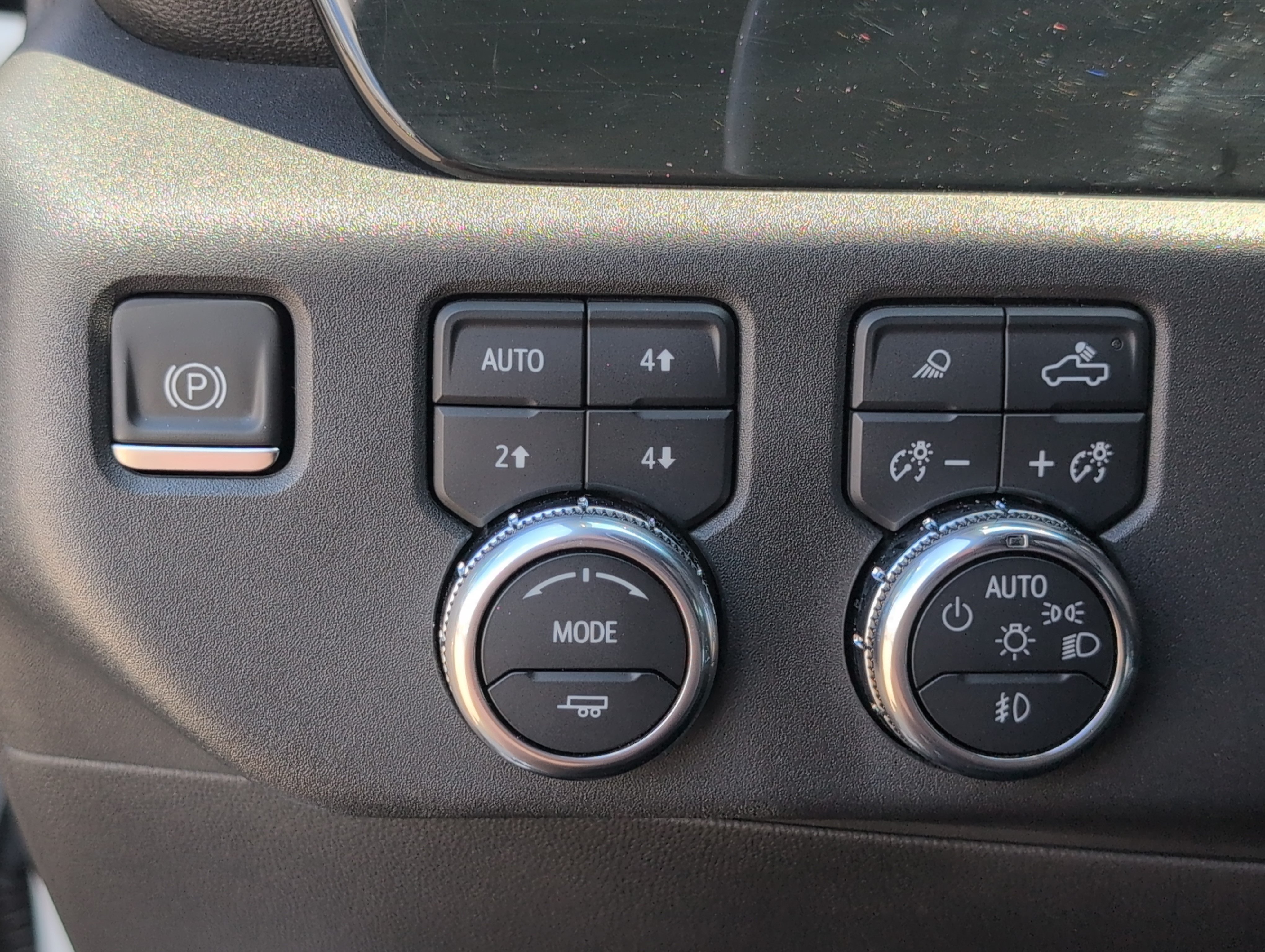 Used 2022 GMC Sierra 1500 SLT AWD/4WD image 28