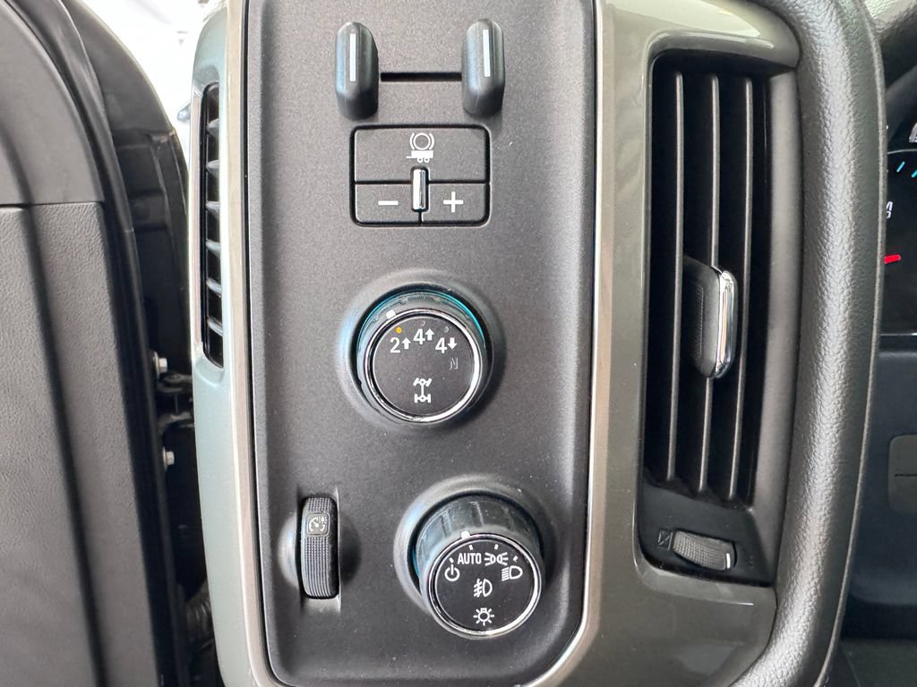 Certified 2017 Chevrolet Silverado 3500 High Country AWD/4WD image 20