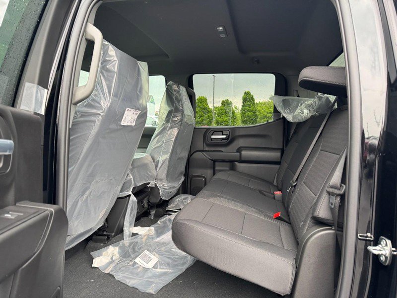 New 2026 Chevrolet Silverado 1500 Custom w/ Rally Edition AWD/4WD image 9