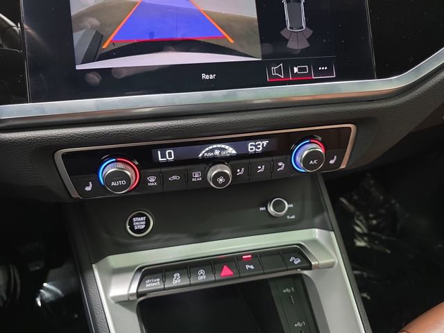 Used 2022 Audi Q3 2.0T Premium w/ Convenience Package AWD/4WD image 24