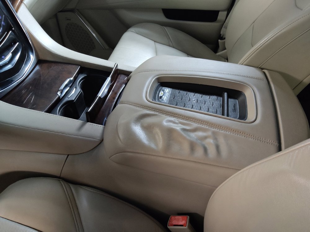 Used 2016 Cadillac Escalade Premium image 26