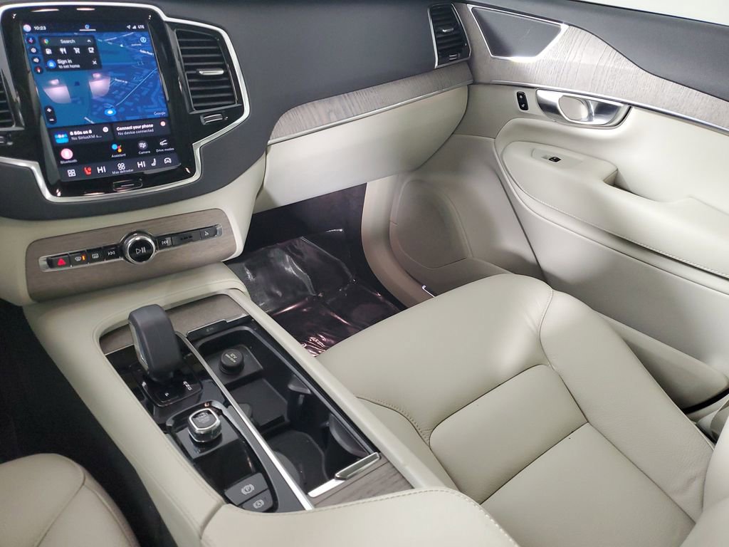 Certified 2024 Volvo XC90 B5 Plus w/ Protection Package Premier image 19