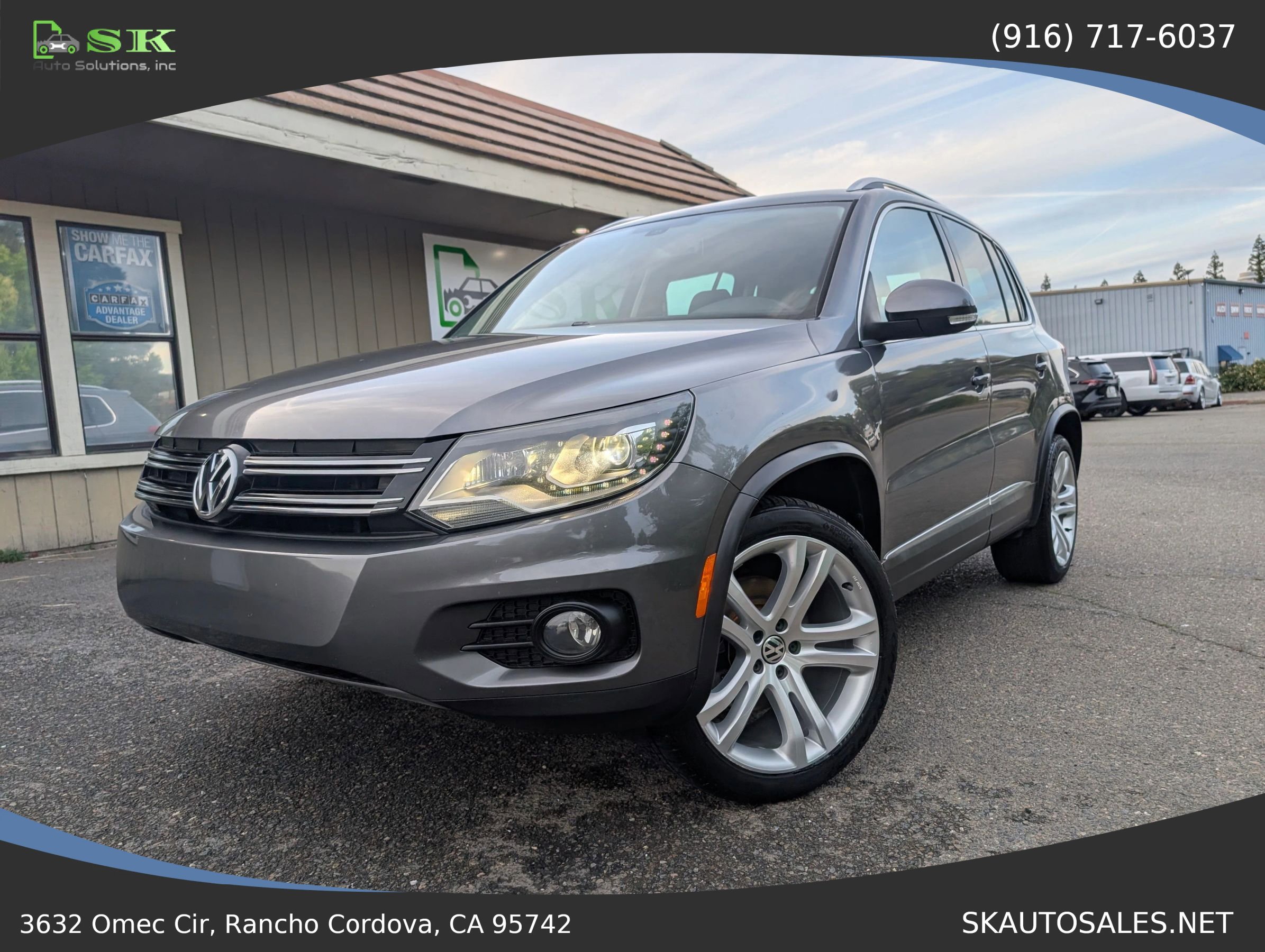 Used 2013 Volkswagen Tiguan SEL AWD/4WD image 2