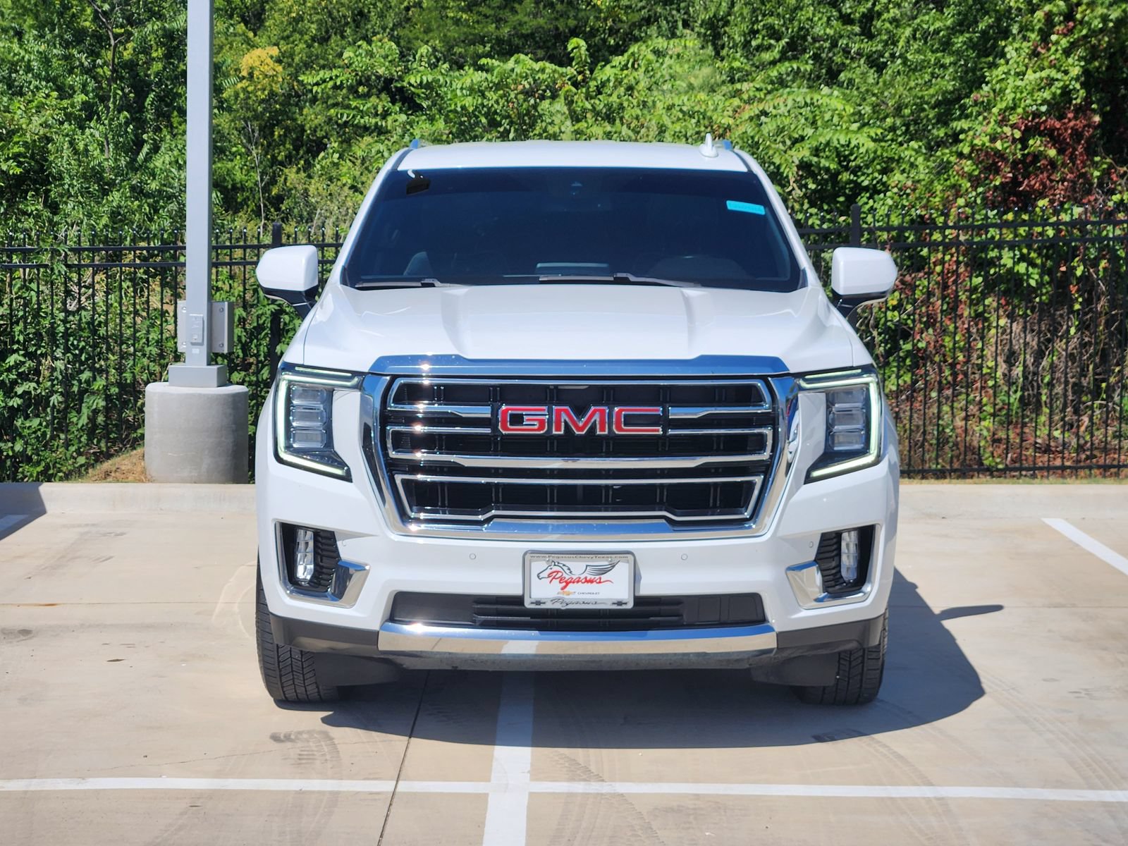 Certified 2023 GMC Yukon SLT RWD image 6