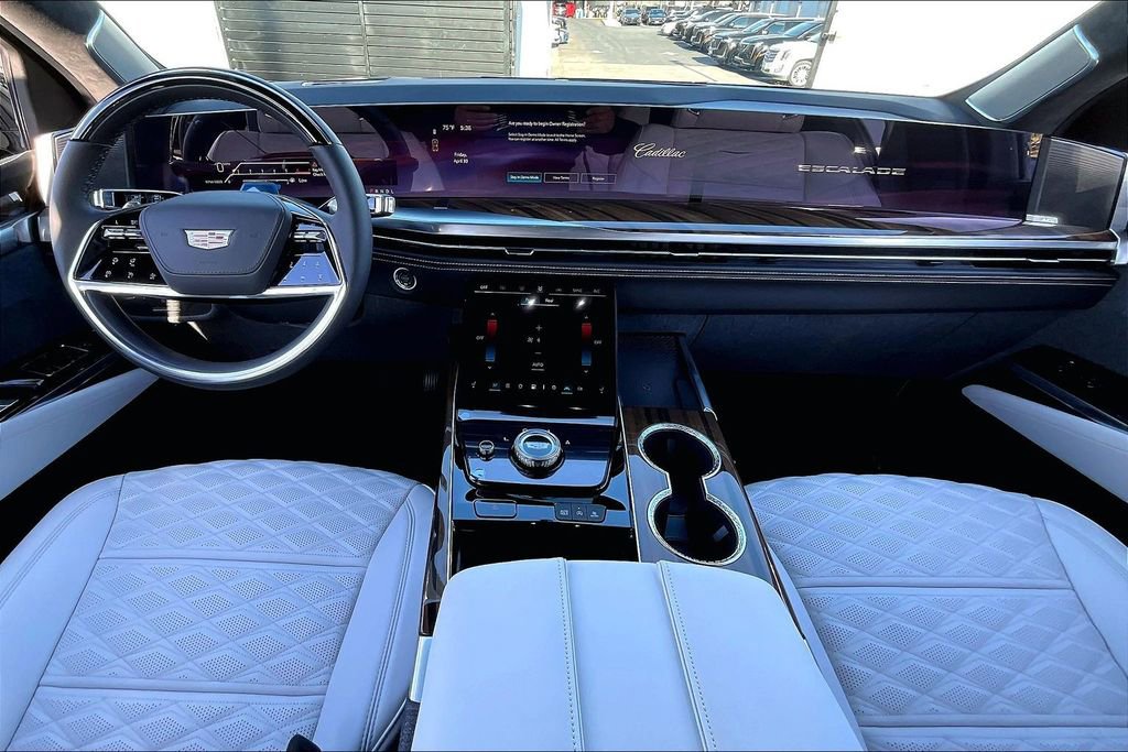 New 2026 Cadillac Escalade Platinum Sport AWD/4WD image 7