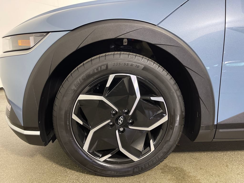Certified 2024 Hyundai Ioniq 5 SE RWD image 11