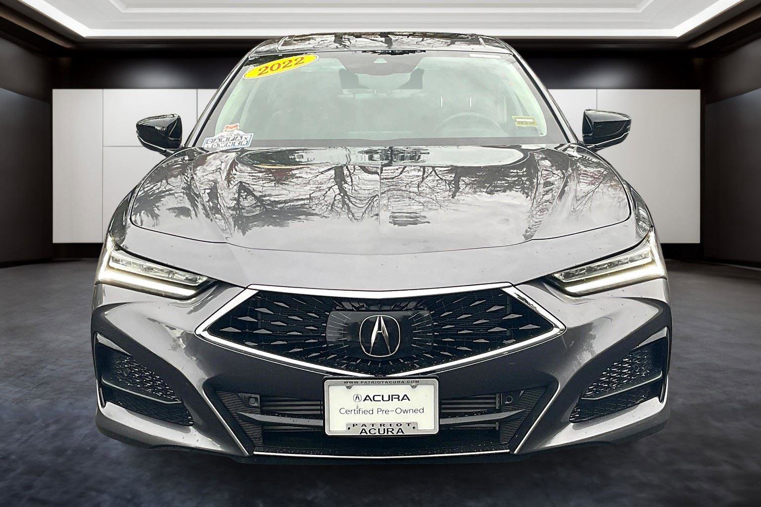 Certified 2022 Acura TLX w/ Technology Package image 3