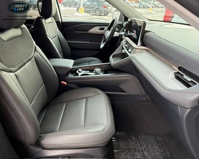 New 2026 Ford Explorer Active w/ Active Comfort Package AWD/4WD image 18