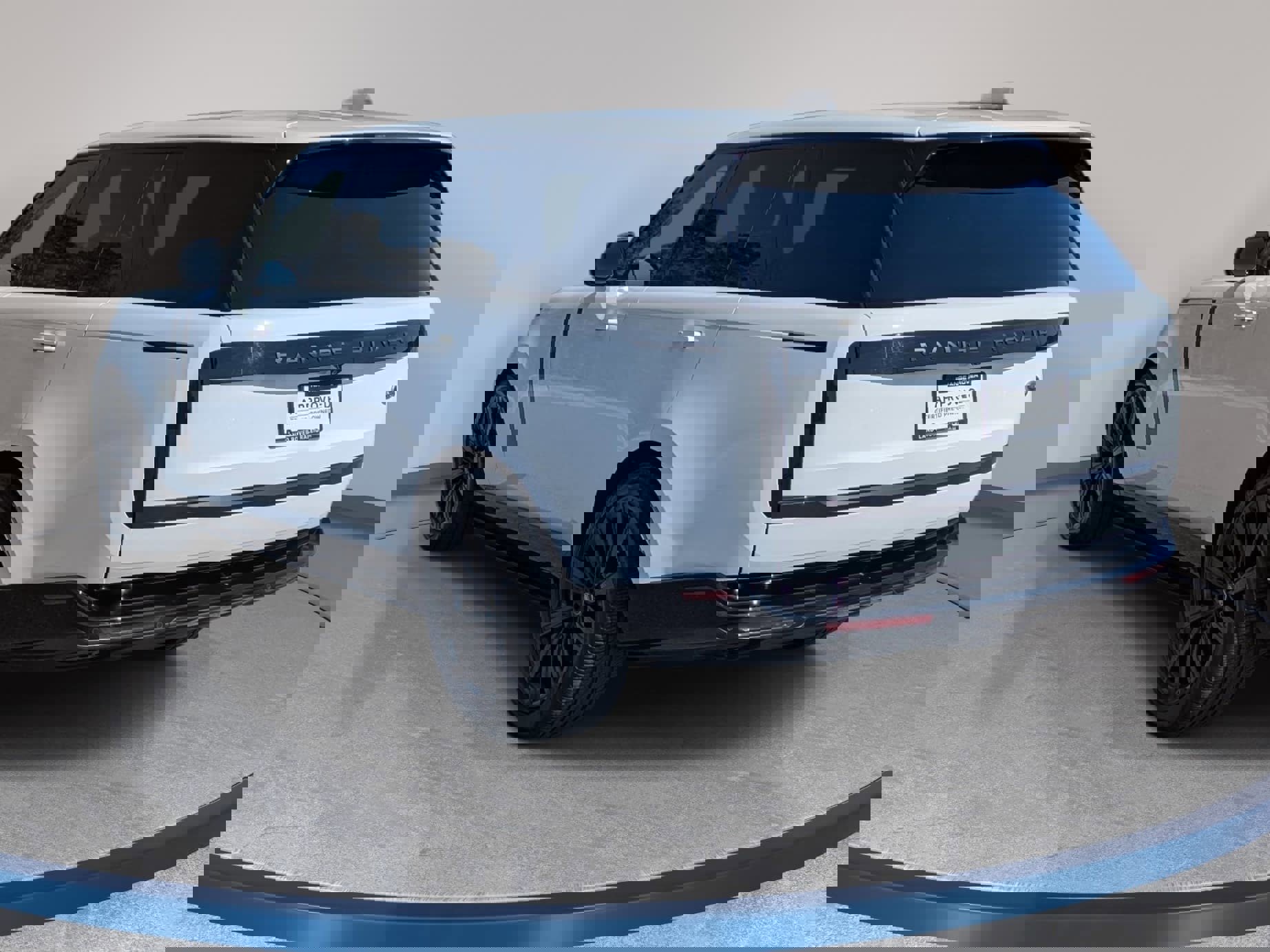 Certified 2023 Land Rover Range Rover Long Wheelbase SE image 7