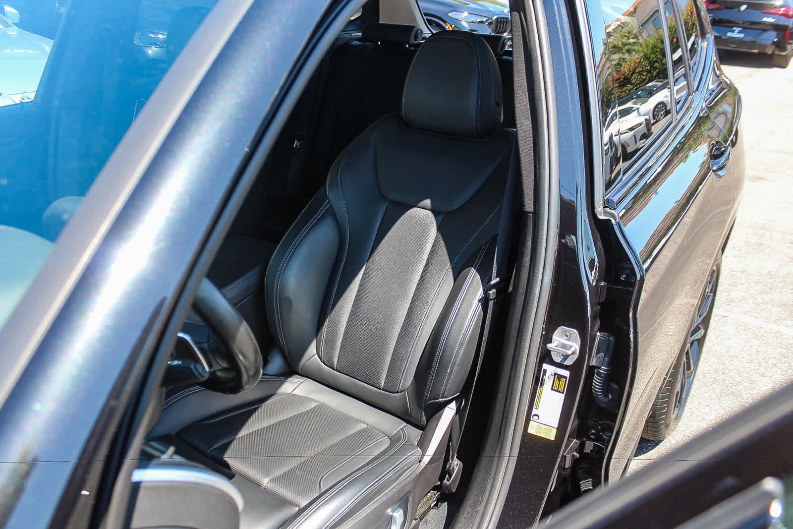 Used 2023 BMW X3 sDrive30i w/ M Sport Package RWD image 23