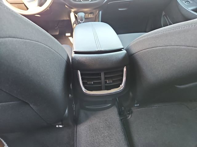 Used 2025 Chevrolet Malibu LT image 22