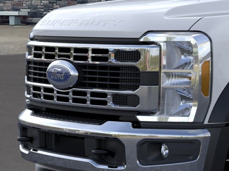 New 2026 Ford F450 XL w/ XL Chrome Package RWD image 17