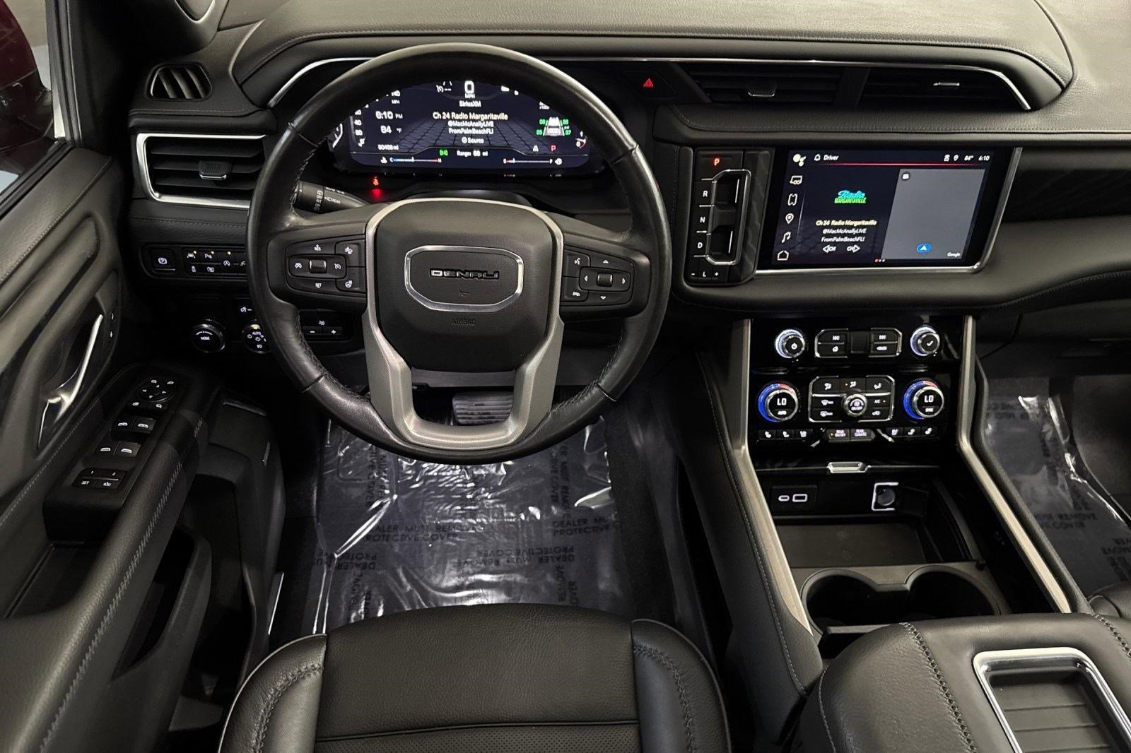 Used 2022 GMC Yukon Denali w/ Advanced Technology Package image 28