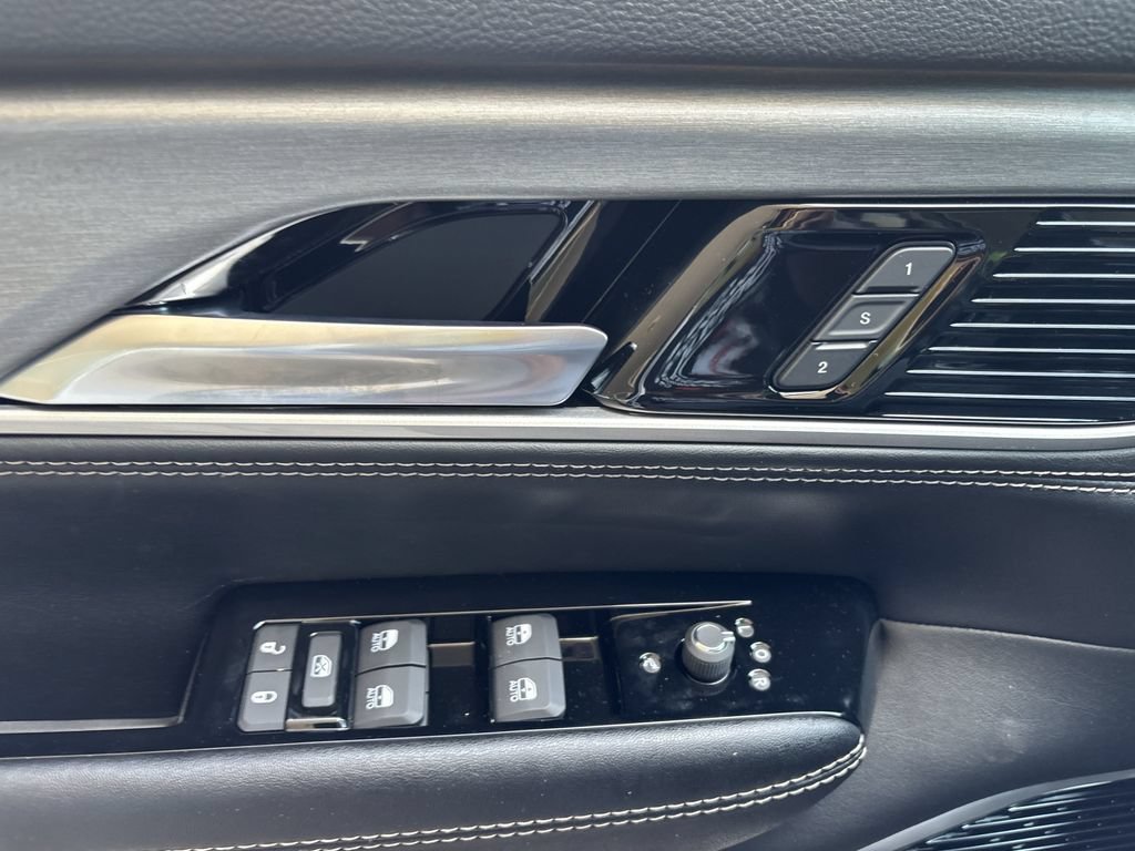 New 2026 Jeep Grand Wagoneer L Limited AWD/4WD image 21