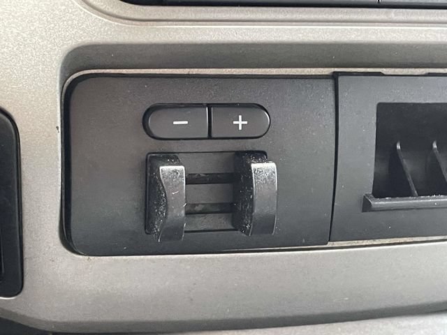 Used 2015 Ford F350 XLT AWD/4WD image 27