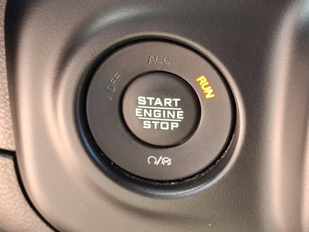 Used 2021 Jeep Wrangler Unlimited Sport AWD/4WD image 23