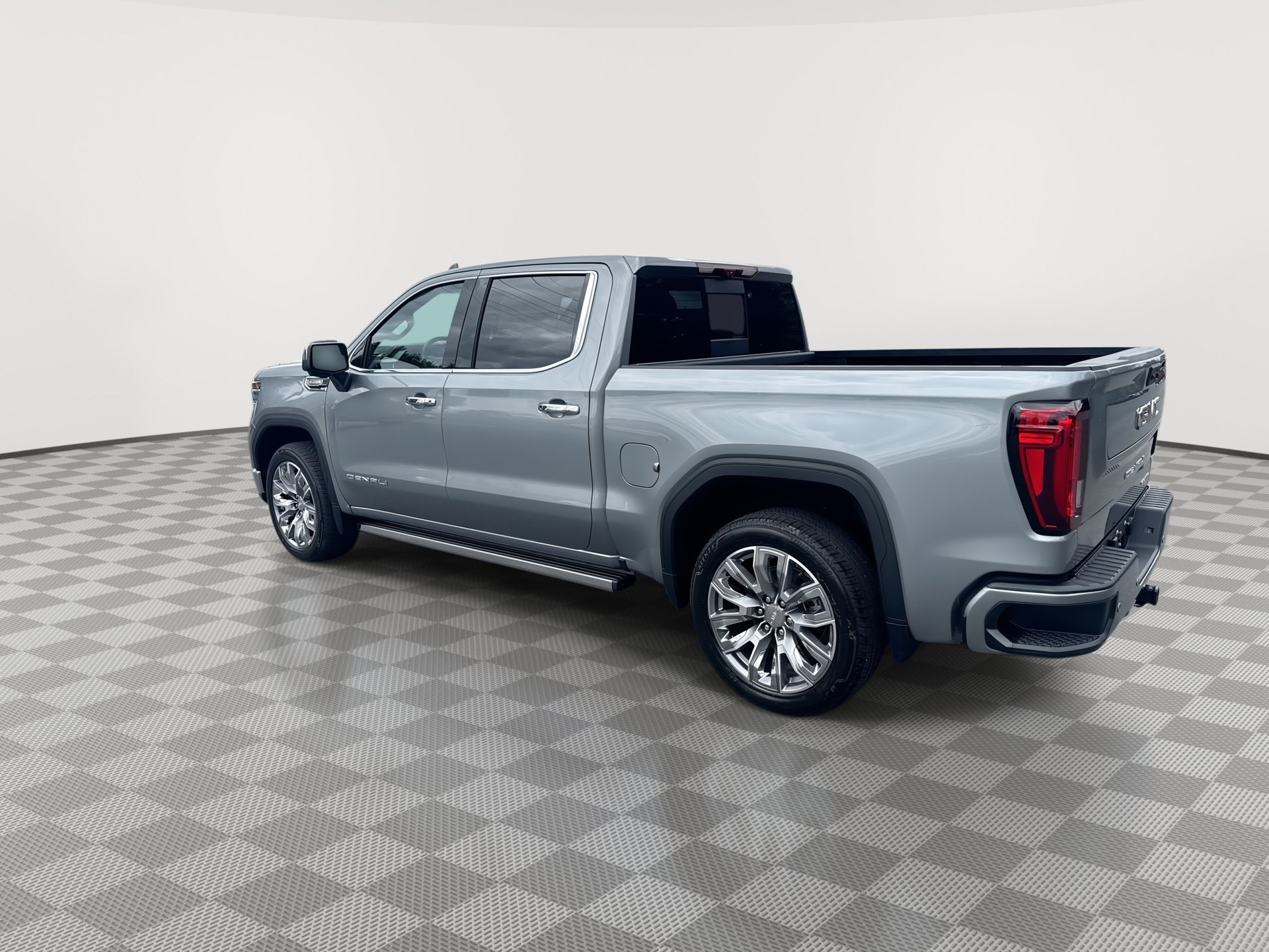 New 2026 GMC Sierra 1500 Denali w/ Denali Reserve Package AWD/4WD image 6