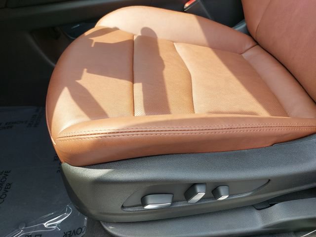 Used 2025 Cadillac XT5 Premium Luxury w/ LPO, Floor Liner Package image 31