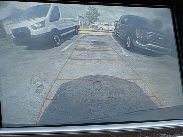 Used 2019 Cadillac XT5 FWD image 10