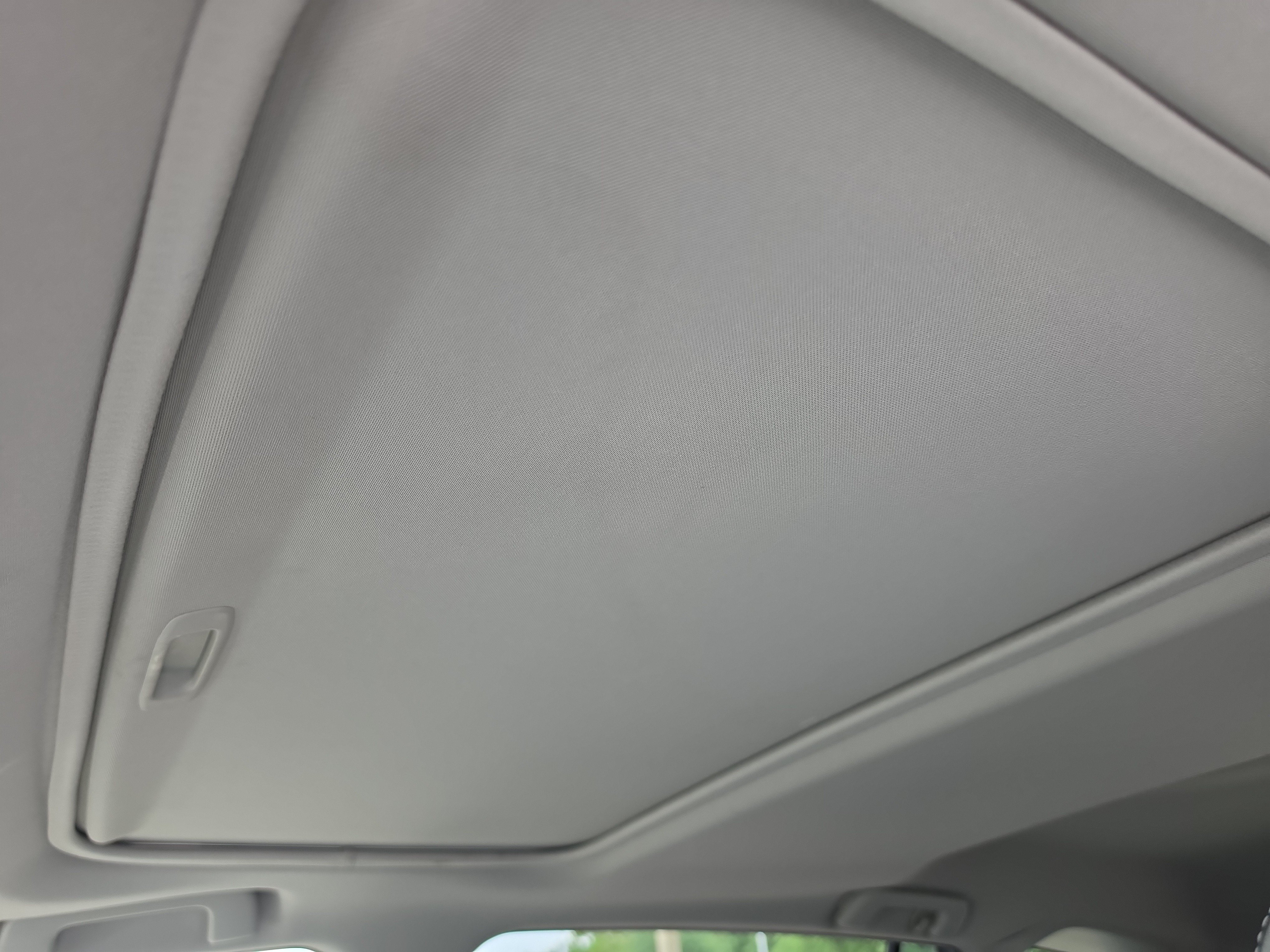 Used 2015 Toyota RAV4 Limited AWD/4WD image 23