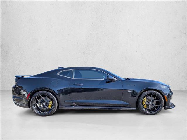 Used 2020 Chevrolet Camaro SS RWD image 4