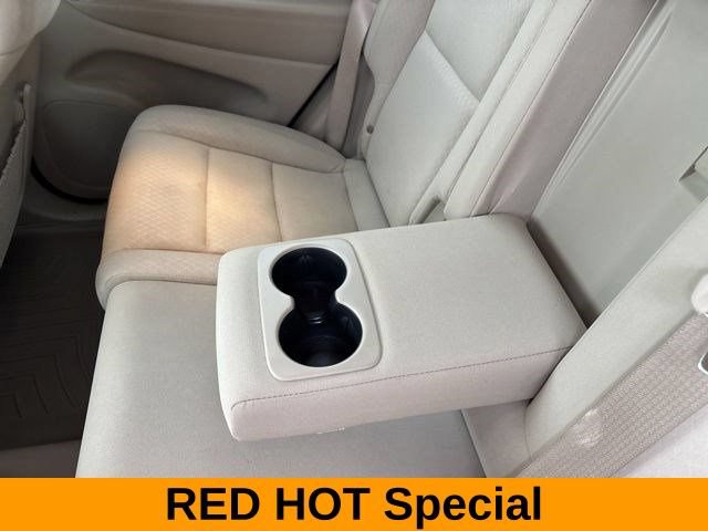 Used 2022 Jeep Grand Cherokee Laredo E w/ Security & Convenience Group AWD/4WD image 33