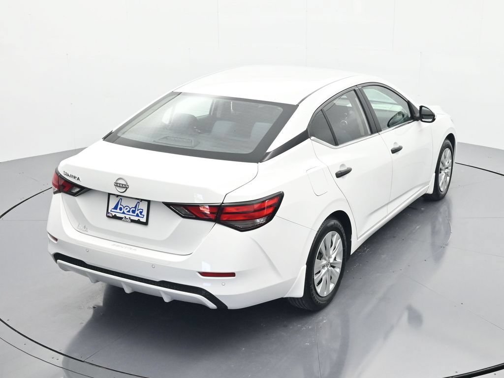 Used 2024 Nissan Sentra S FWD image 32