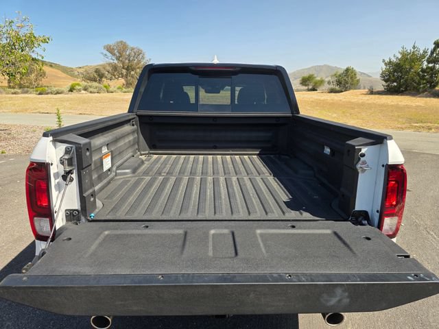 New 2026 Honda Ridgeline Black Edition image 11