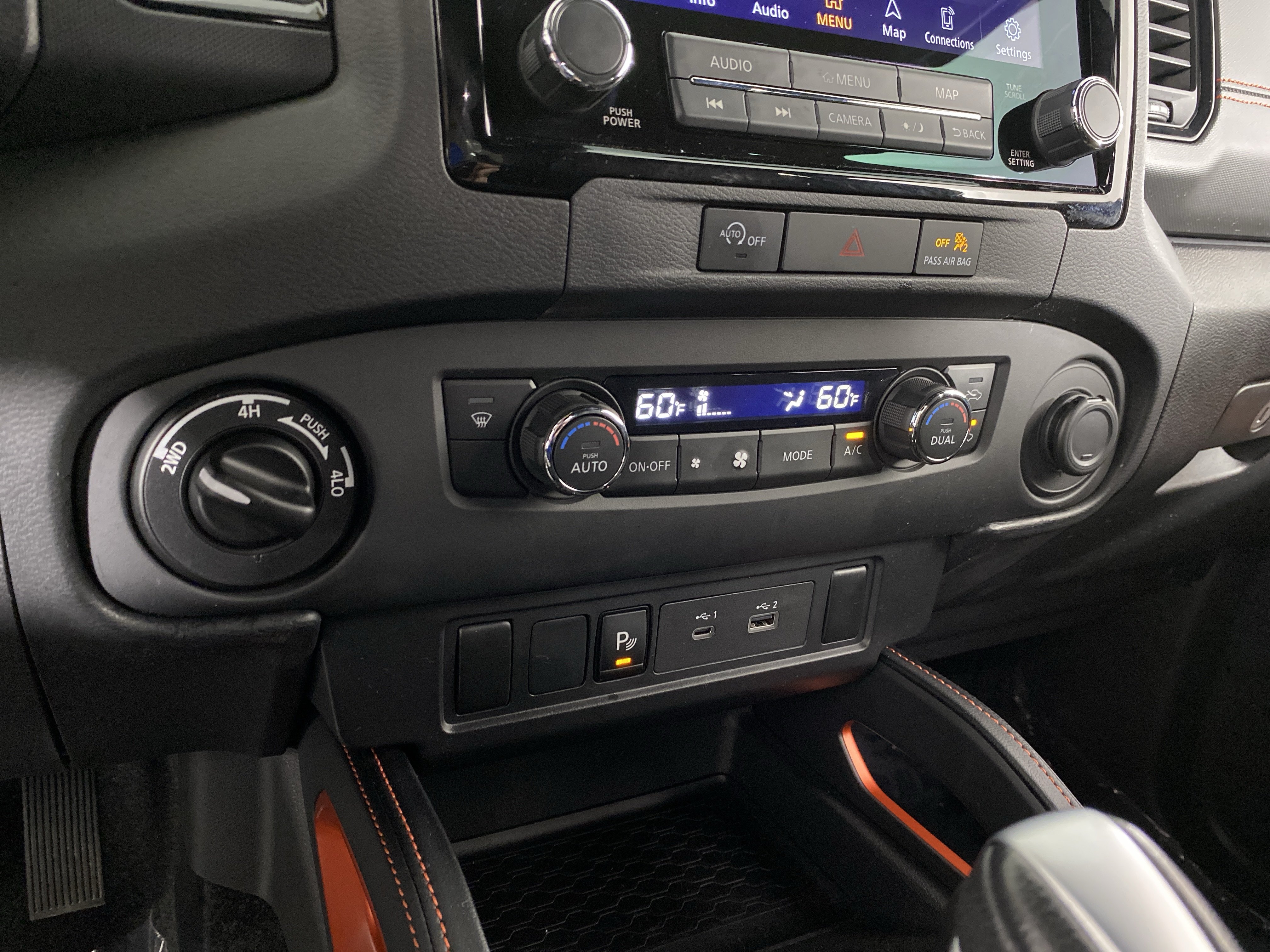 Used 2023 Nissan Frontier PRO-4X w/ Technology Package AWD/4WD image 29