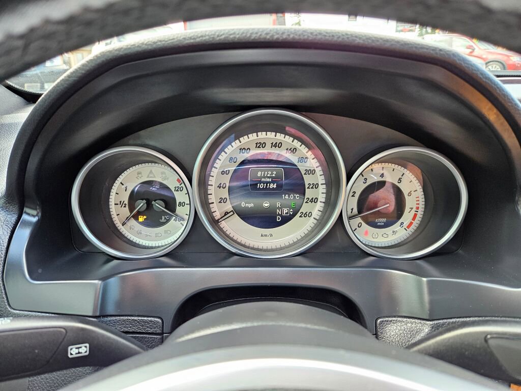 Used 2016 Mercedes-Benz E 400 4MATIC Coupe image 19