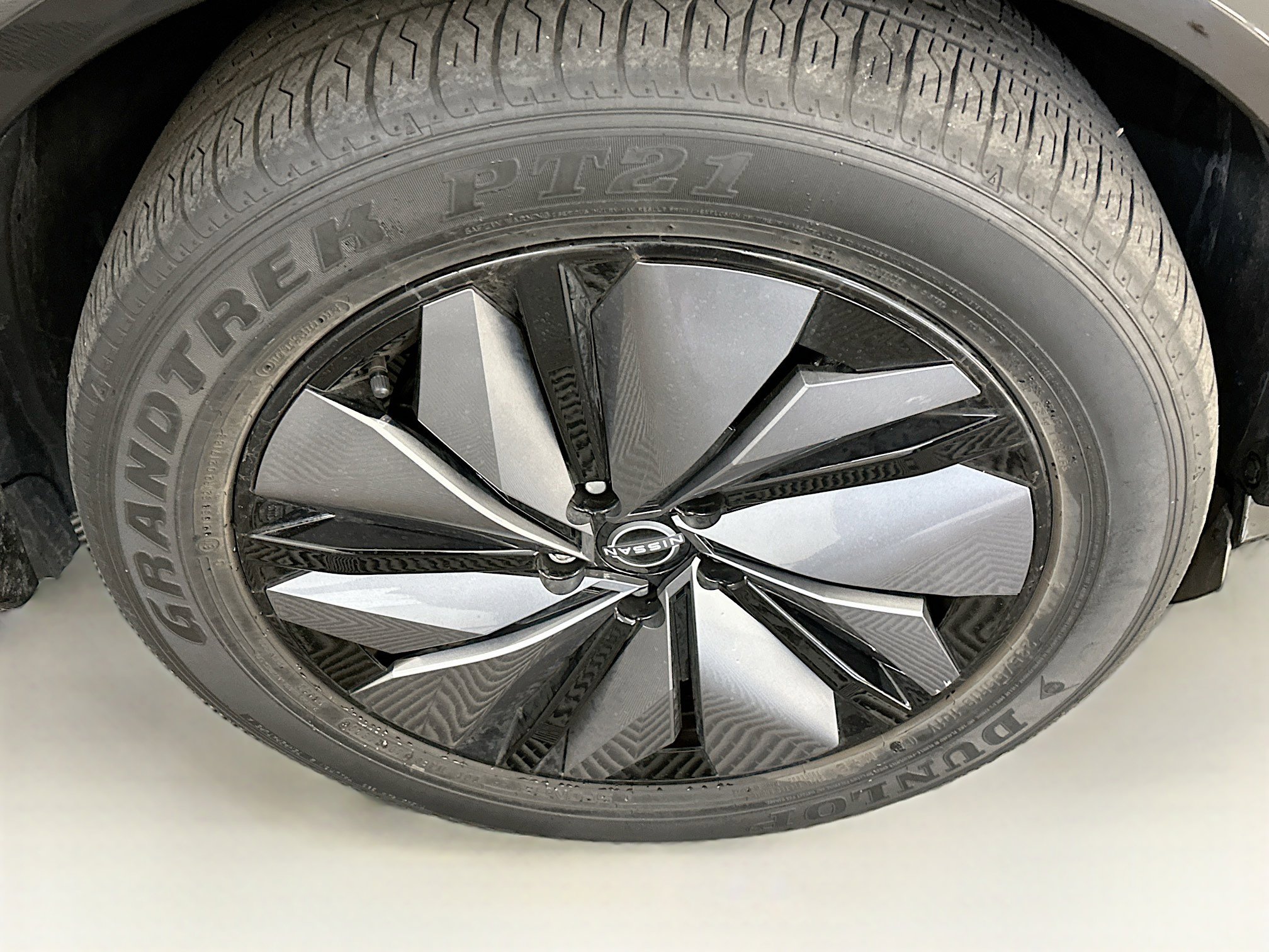 Used 2024 Nissan Ariya ENGAGE+ image 11