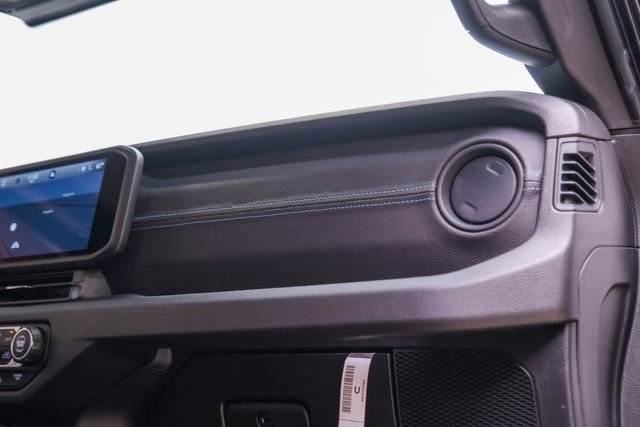 Used 2025 Jeep Gladiator Sport AWD/4WD image 77