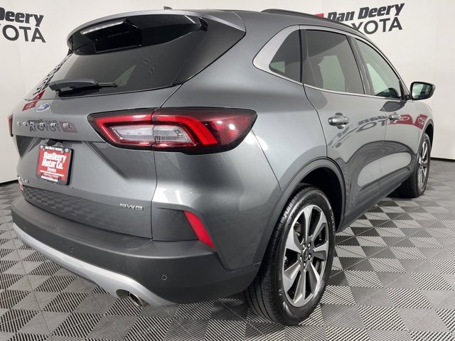 Used 2025 Ford Escape Platinum image 26