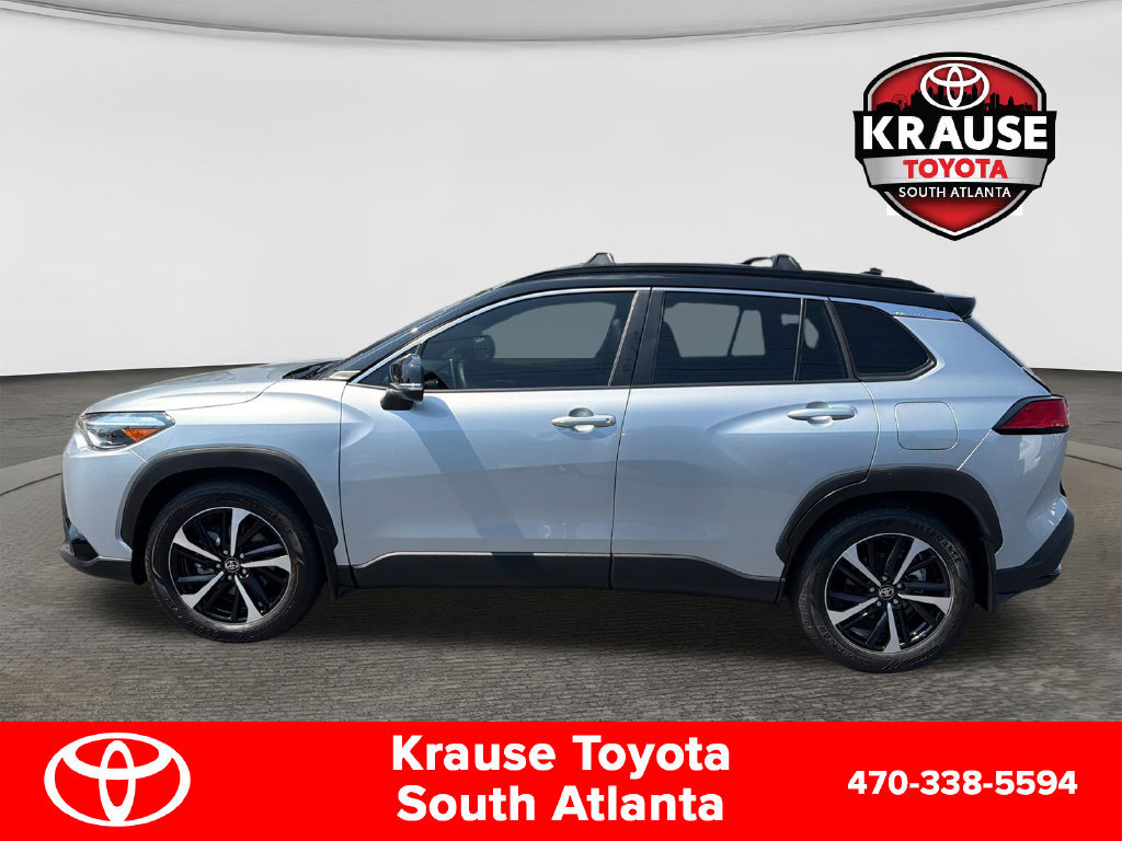 Used 2025 Toyota Corolla Cross AWD Hybrid w/ Convenience Package image 4