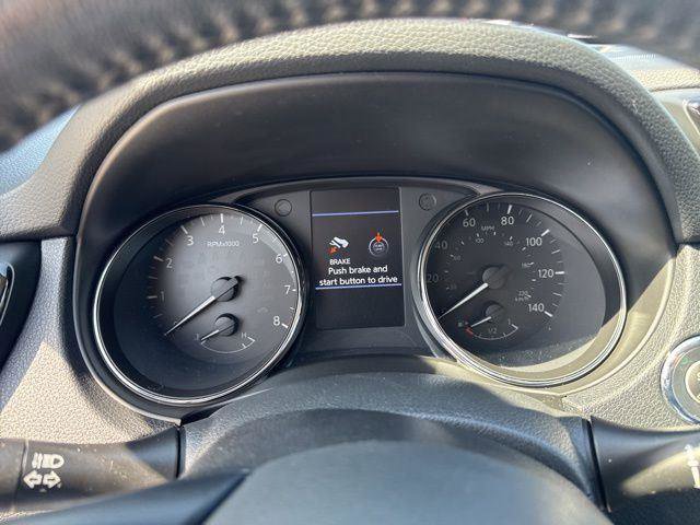 Used 2020 Nissan Rogue SL image 20