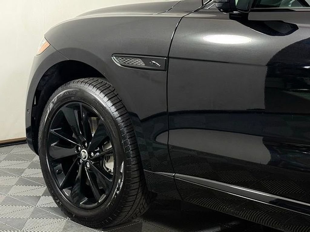 New 2026 Jaguar F-PACE R-Dynamic S AWD/4WD image 15