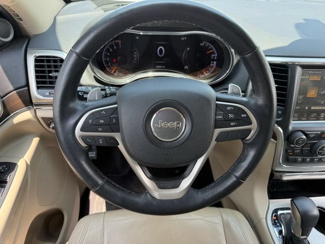 Used 2017 Jeep Grand Cherokee Limited AWD/4WD image 13