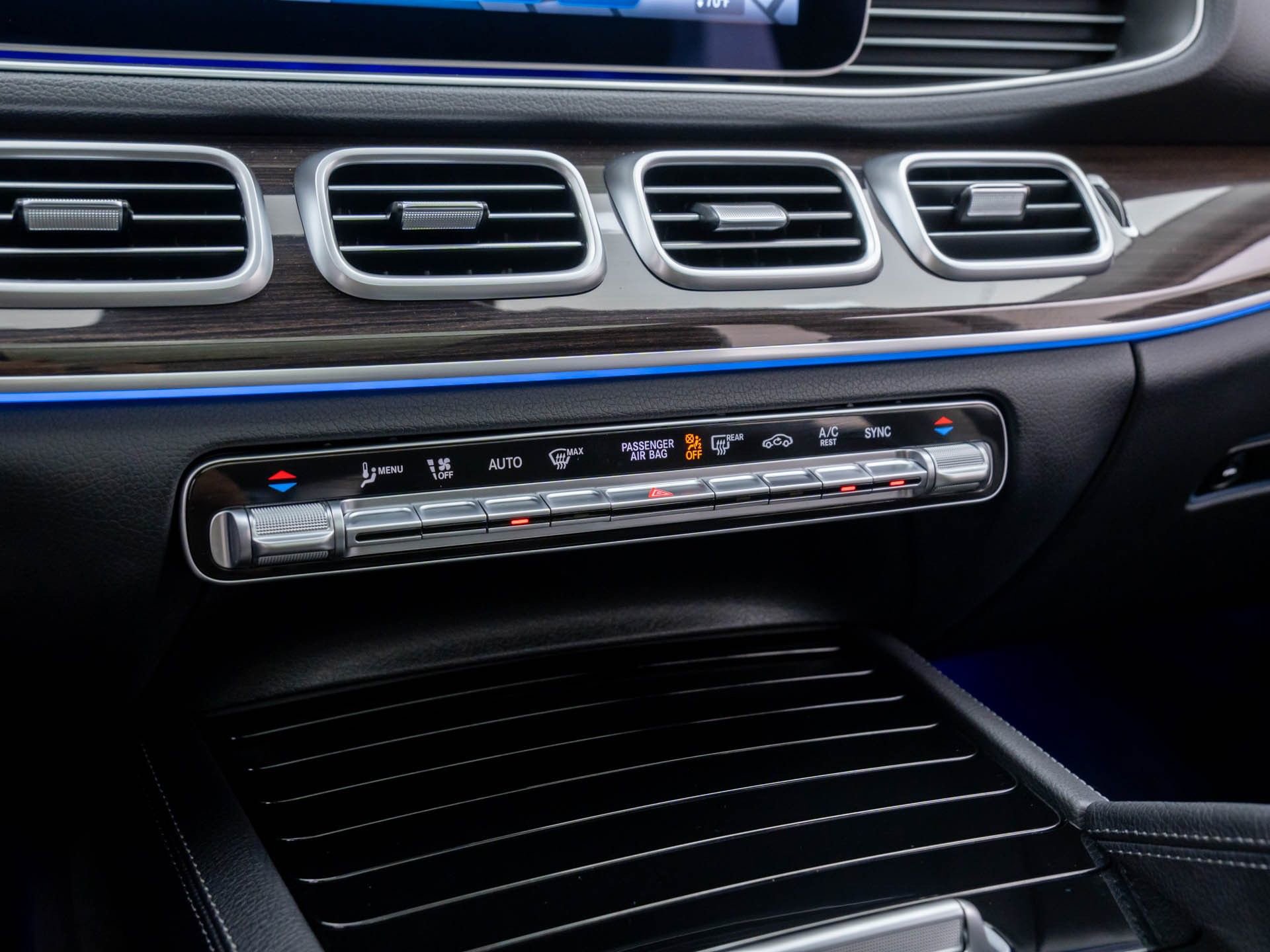 New 2026 Mercedes-Benz GLE 450 4MATIC image 28