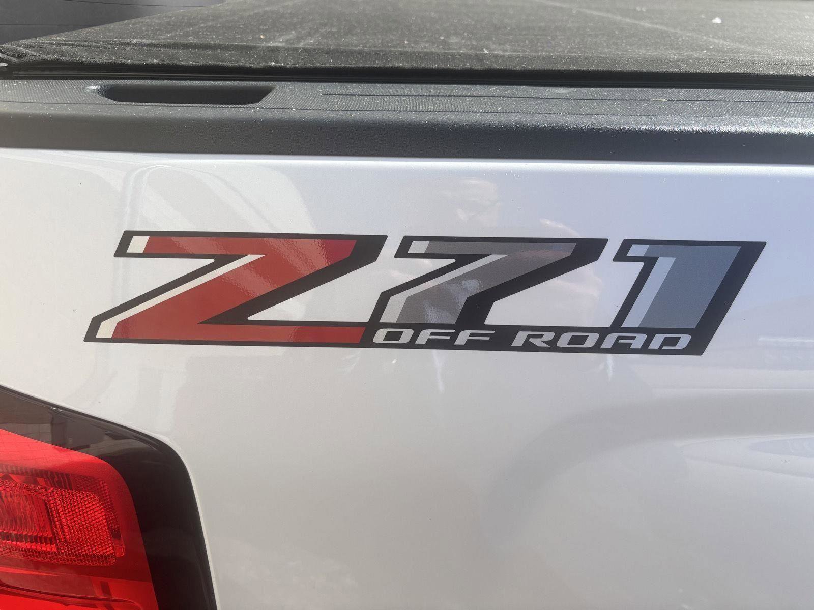 Used 2018 Chevrolet Silverado 2500 LTZ w/ LTZ Plus Package image 20