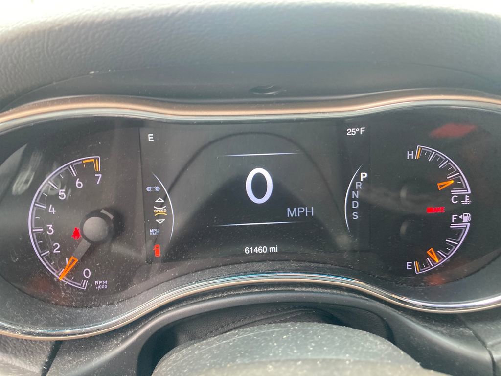 Used 2015 Jeep Grand Cherokee Limited image 19